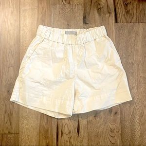Everlane - white twill Easy Short - size 4 / S